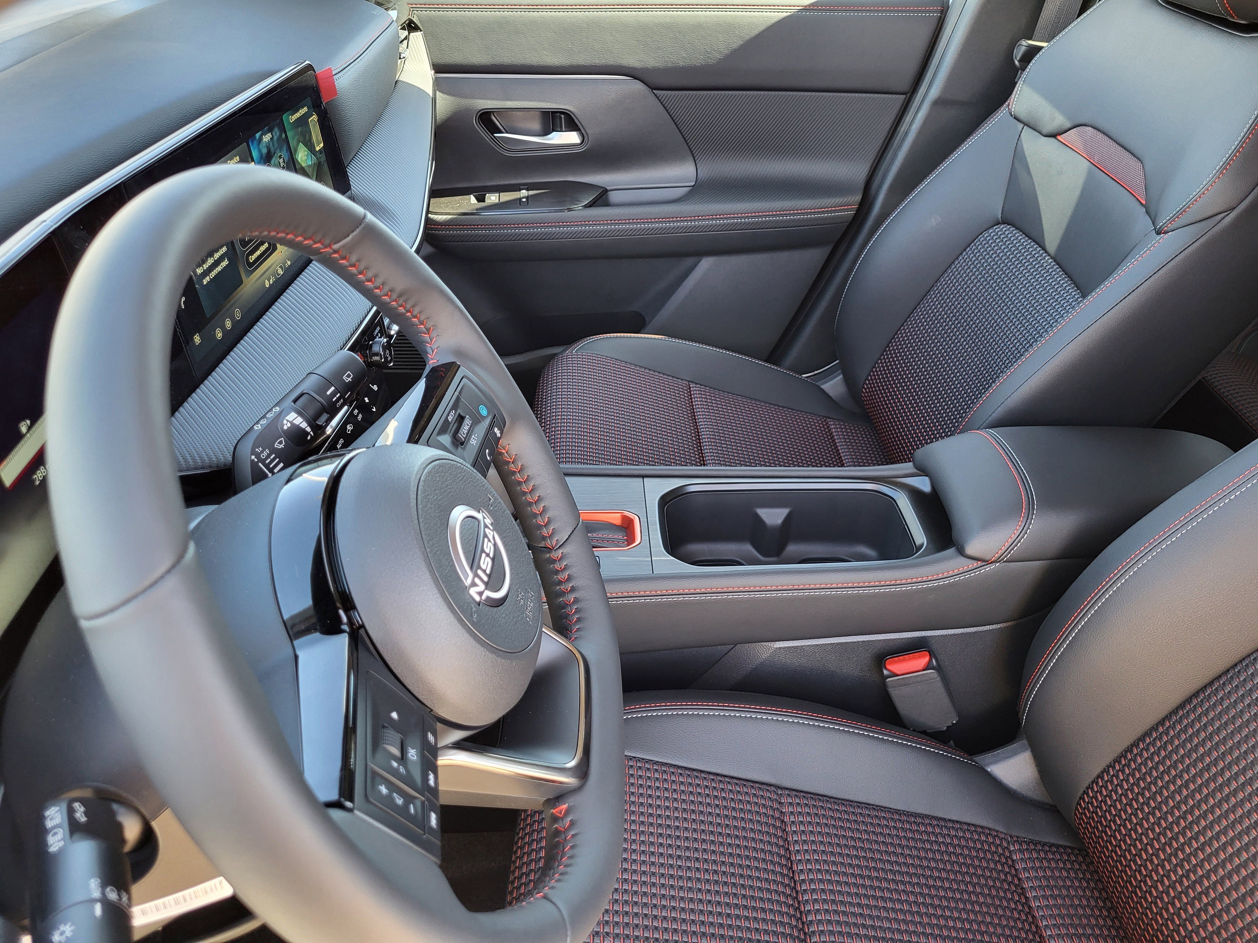 New 2026 Nissan Kicks SR w/ SR Premium Package image 8