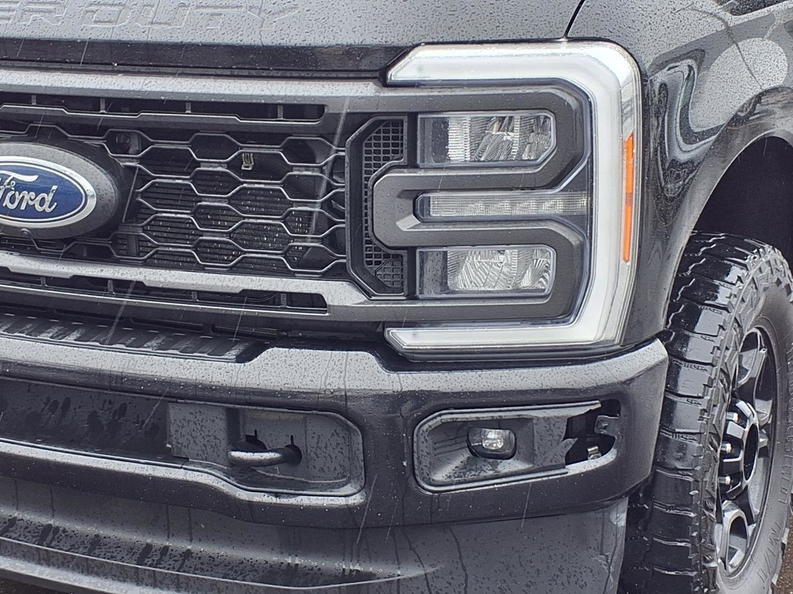 Used 2023 Ford F250 XL w/ STX Appearance Package image 25