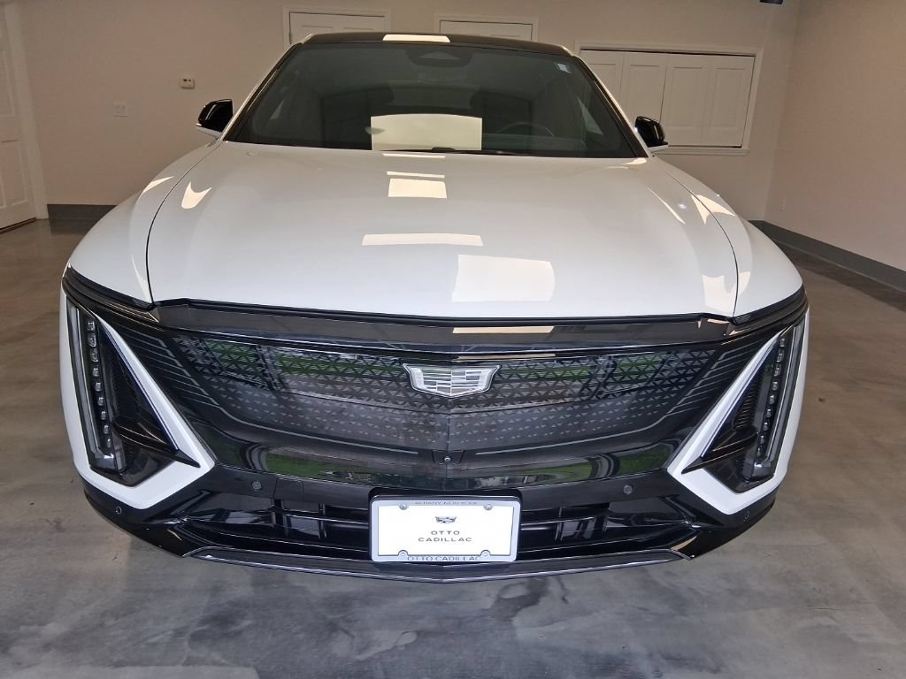 Certified 2024 Cadillac Lyriq Sport AWD/4WD image 5