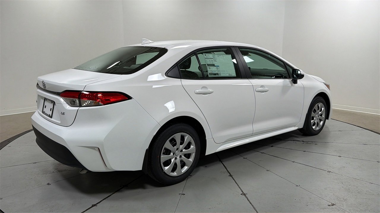 New 2026 Toyota Corolla LE image 5