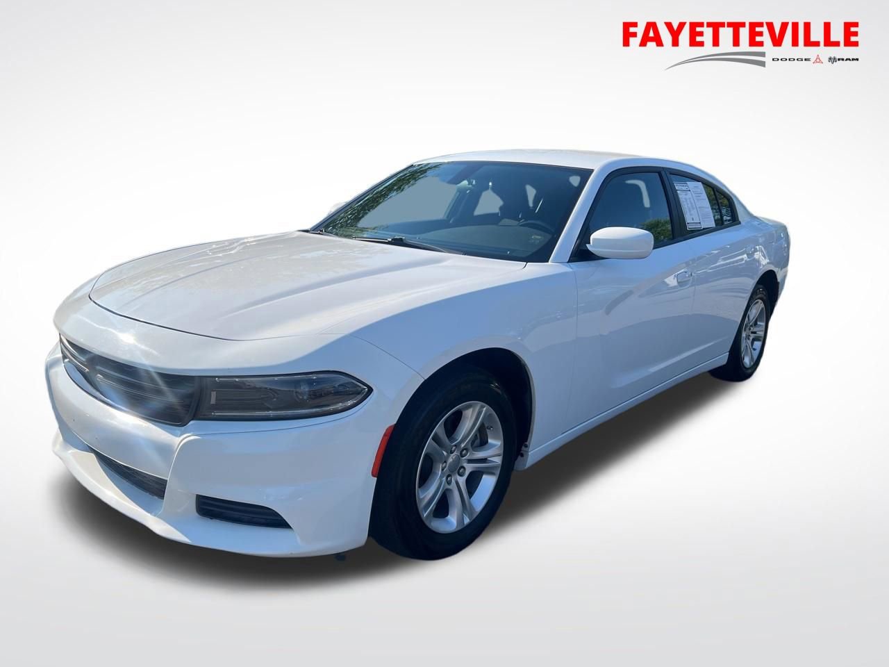 Used 2022 Dodge Charger SXT RWD image 1