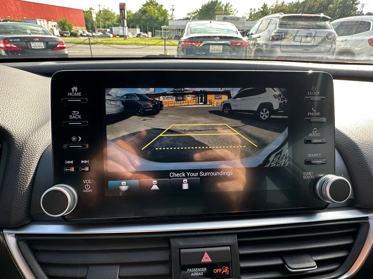 Used 2018 Honda Accord Sport image 13