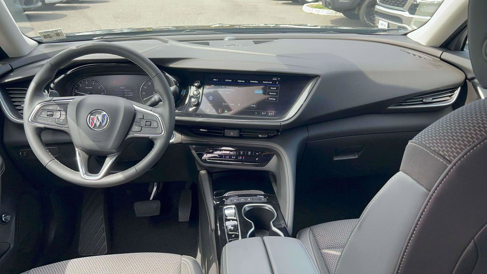 Used 2023 Buick Envision Preferred image 25