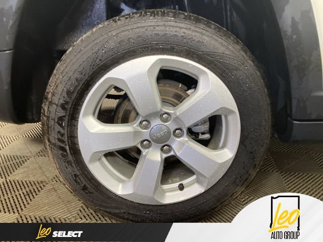 Used 2021 Jeep Compass Latitude AWD/4WD image 23
