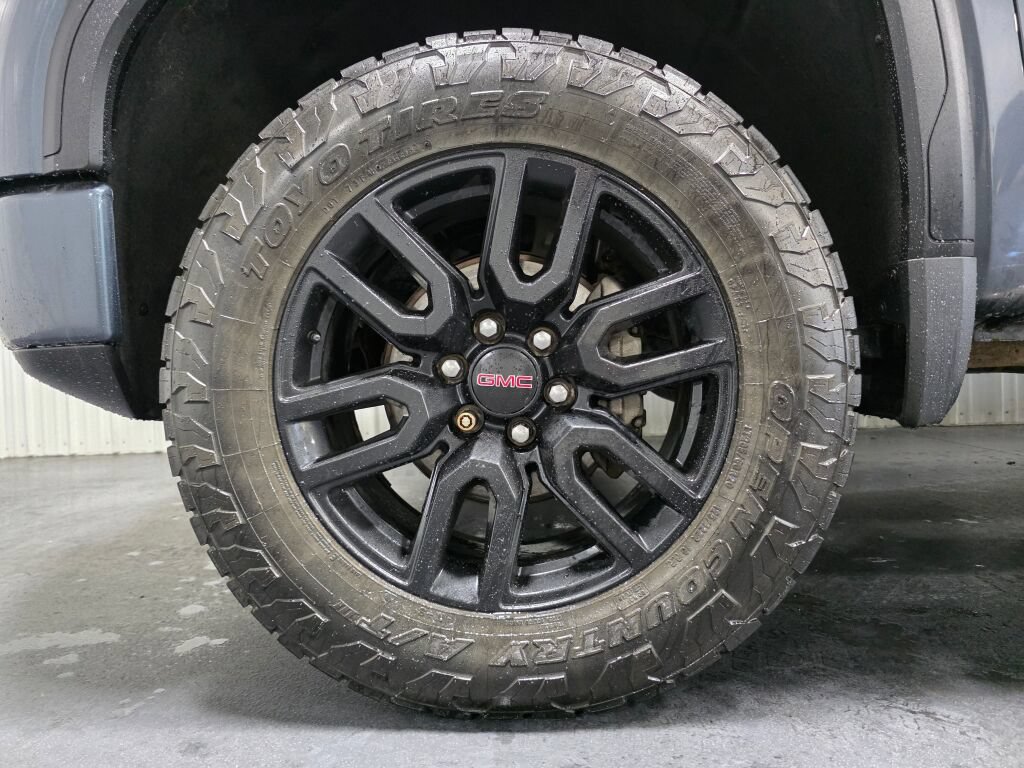 Used 2019 GMC Sierra 1500 Elevation w/ Elevation Value Package AWD/4WD image 5