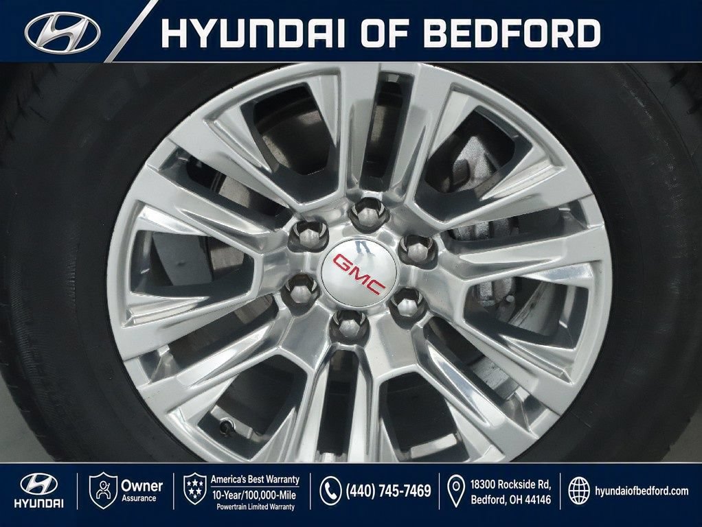 Used 2025 GMC Yukon Denali AWD/4WD image 46