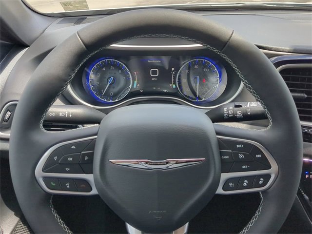 New 2026 Chrysler Voyager LX image 31