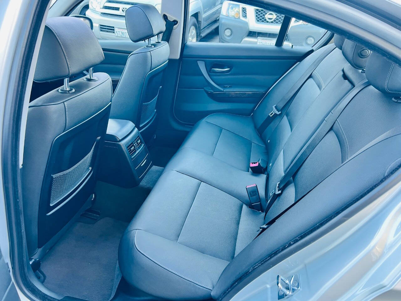 Used 2009 BMW 328i Sedan RWD image 18