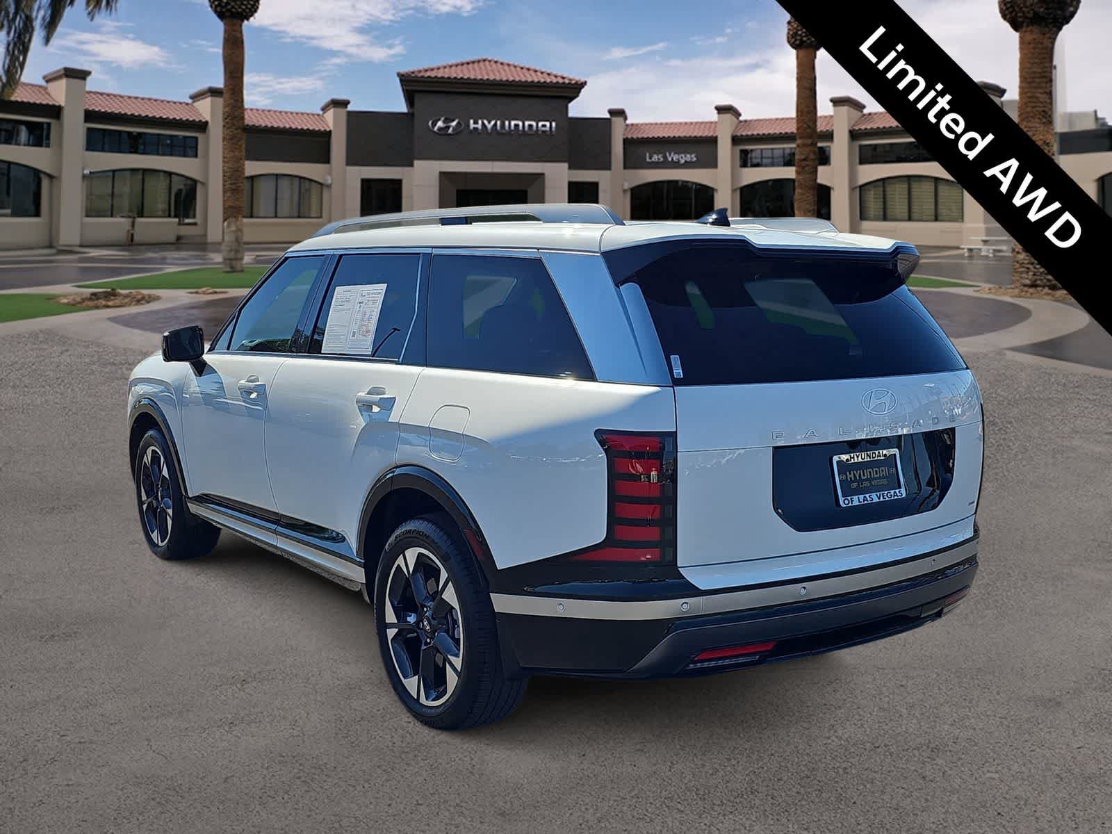 Certified 2026 Hyundai Palisade Limited AWD/4WD image 6
