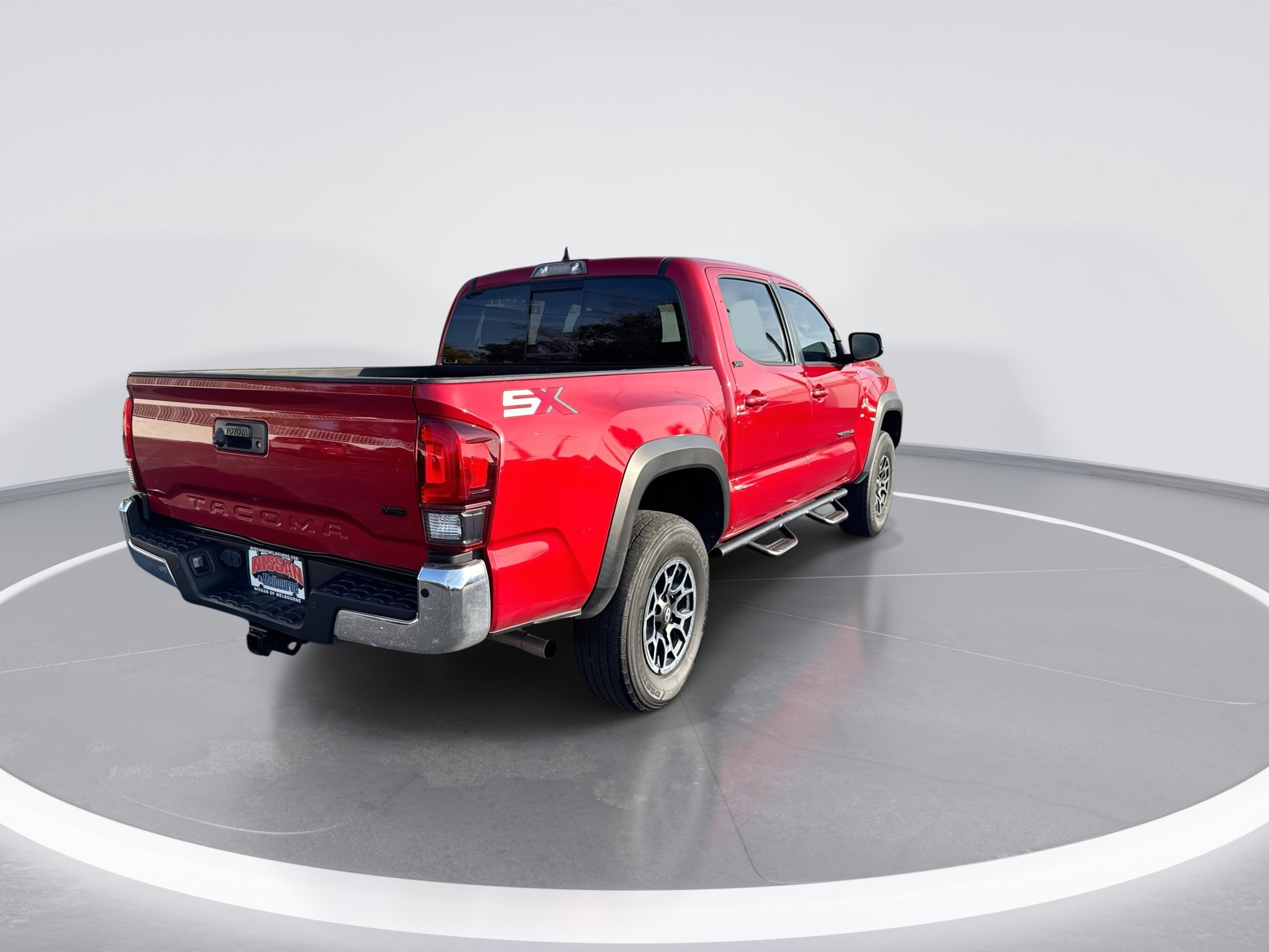 Used 2023 Toyota Tacoma SR5 RWD image 4