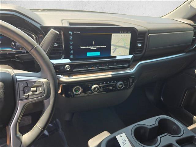 Used 2024 Chevrolet Silverado 1500 LT RWD image 12