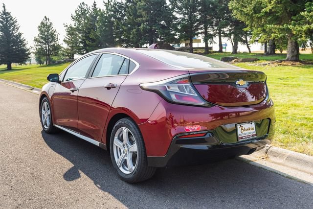 Used 2017 Chevrolet Volt LT w/ Comfort Package FWD image 7