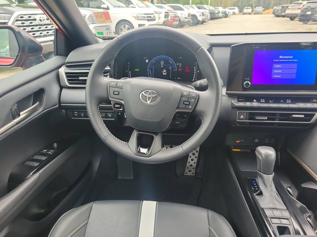Certified 2025 Toyota Camry SE w/ Convenience Package AWD/4WD image 17