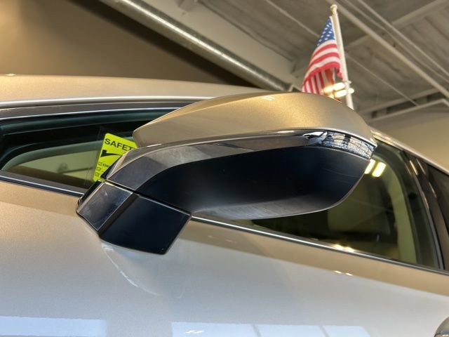 Used 2017 Lexus RX 450h AWD w/ Accessory Package image 7