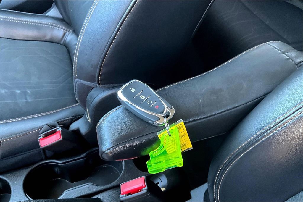 Used 2018 Chevrolet Trax LT w/ LT Convenience Package image 30