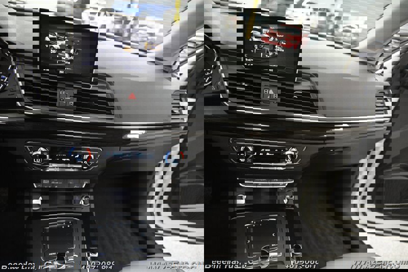 Used 2018 Audi Q5 2.0T Premium Plus w/ Premium Plus Package image 29