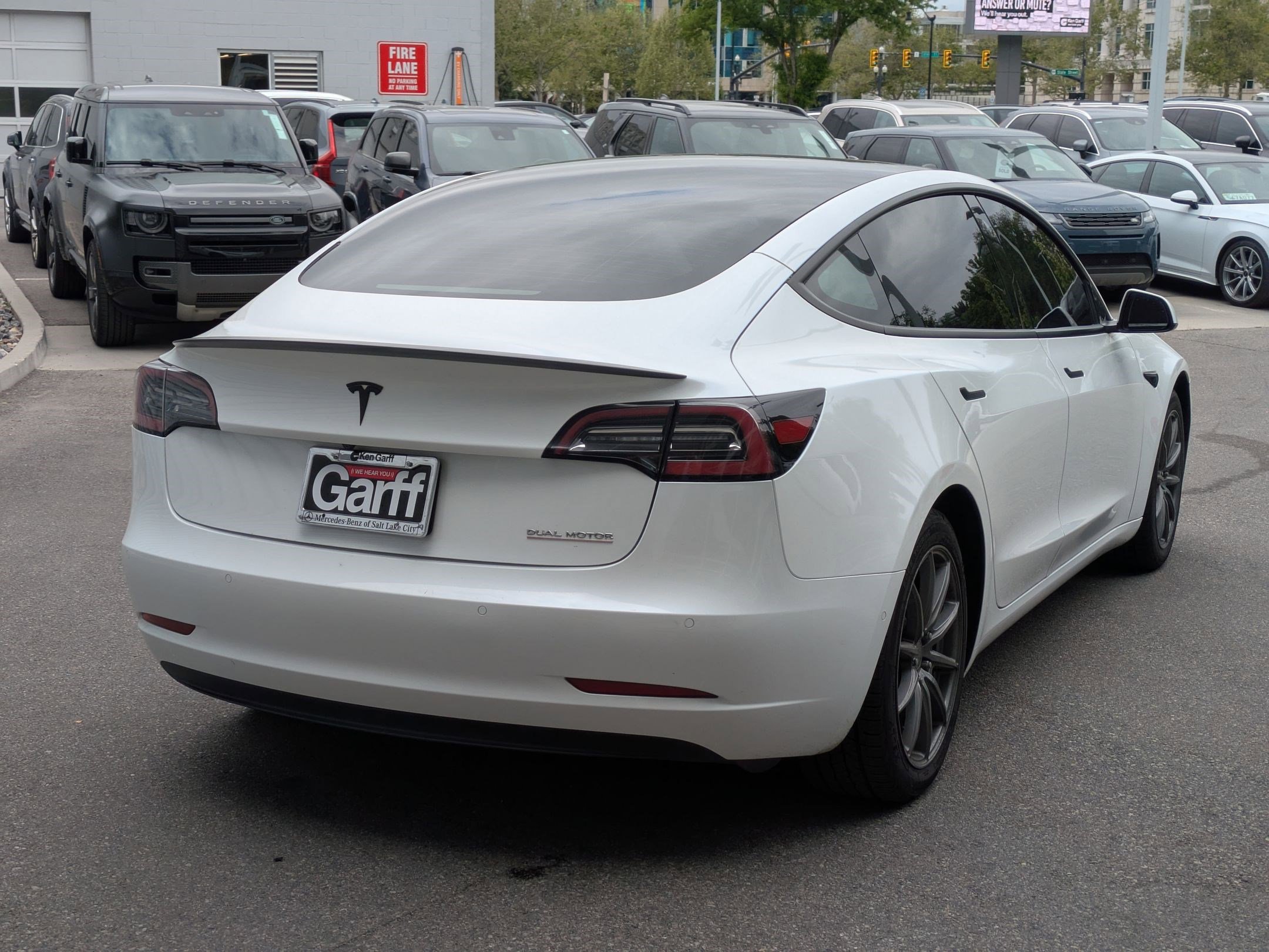 Used 2022 Tesla Model 3 Performance AWD/4WD image 3