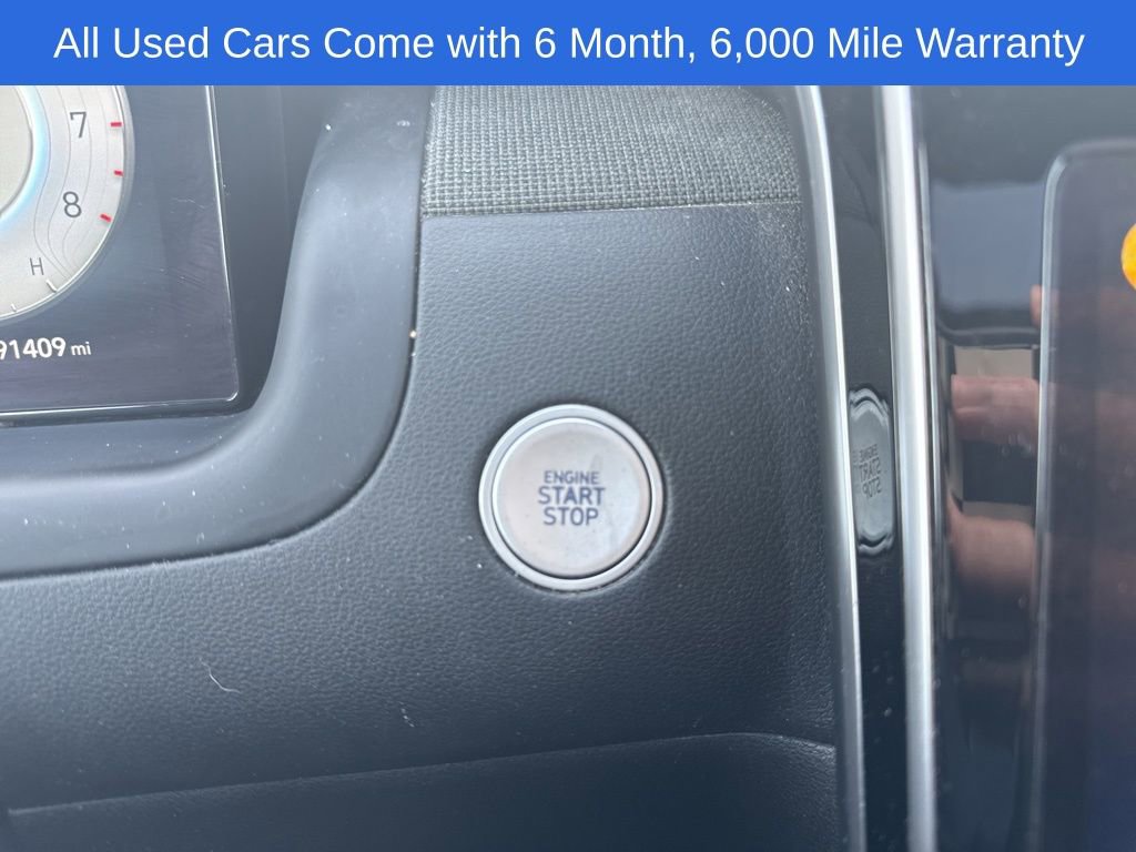 Used 2022 Hyundai Santa Cruz Limited image 19