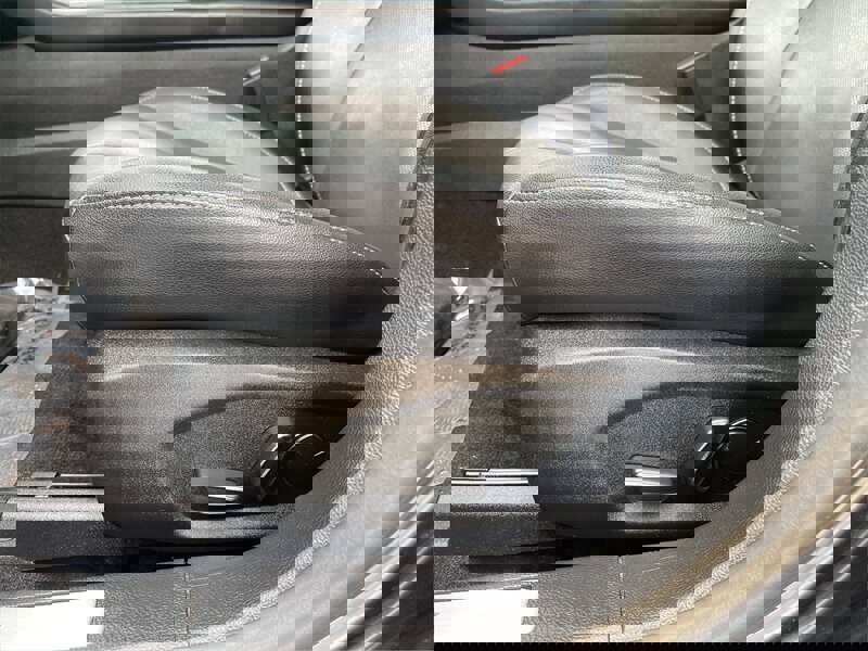 Used 2019 Ford Fusion Titanium image 32