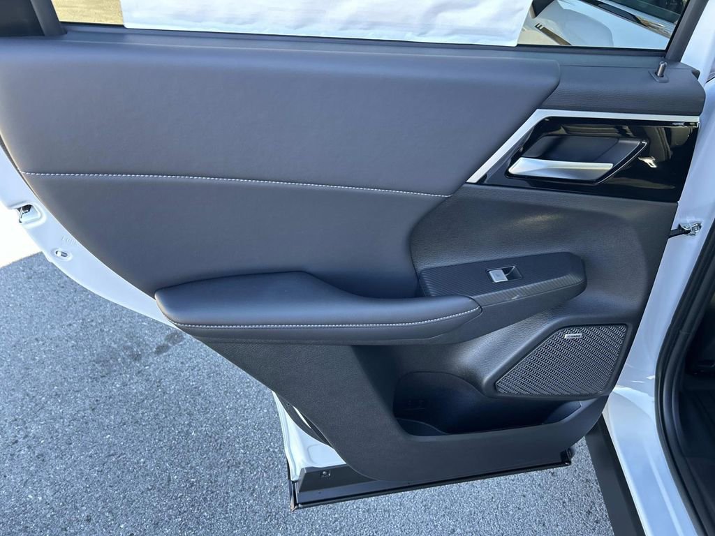 New 2026 Mitsubishi Outlander Trail Edition image 20