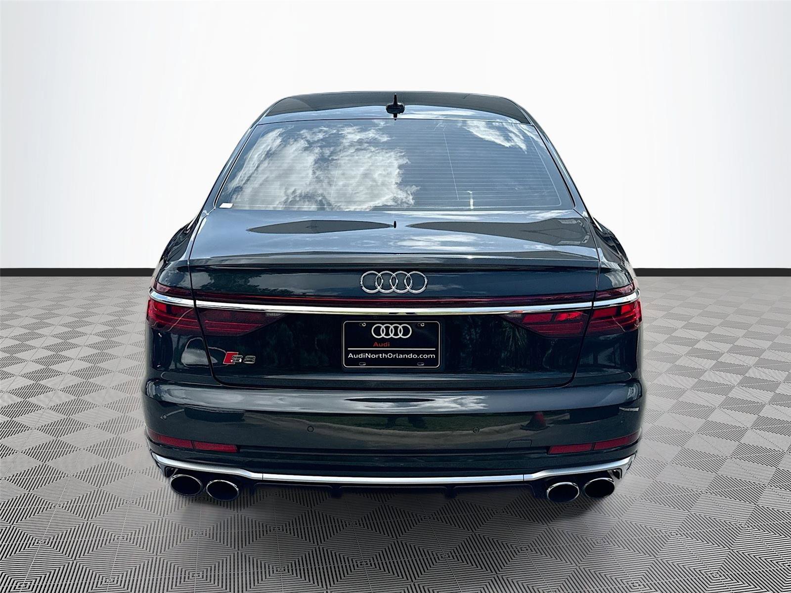 Certified 2023 Audi S8 AWD/4WD image 6