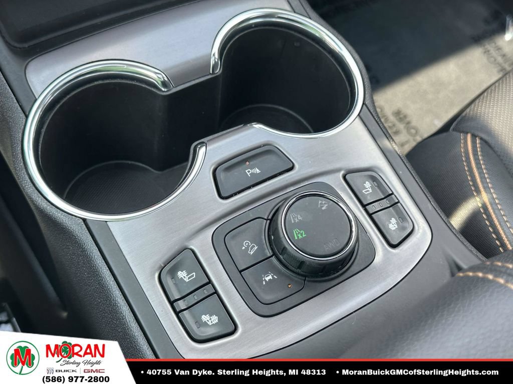 Certified 2024 GMC Terrain AT4 w/ Tech Package AWD/4WD image 29