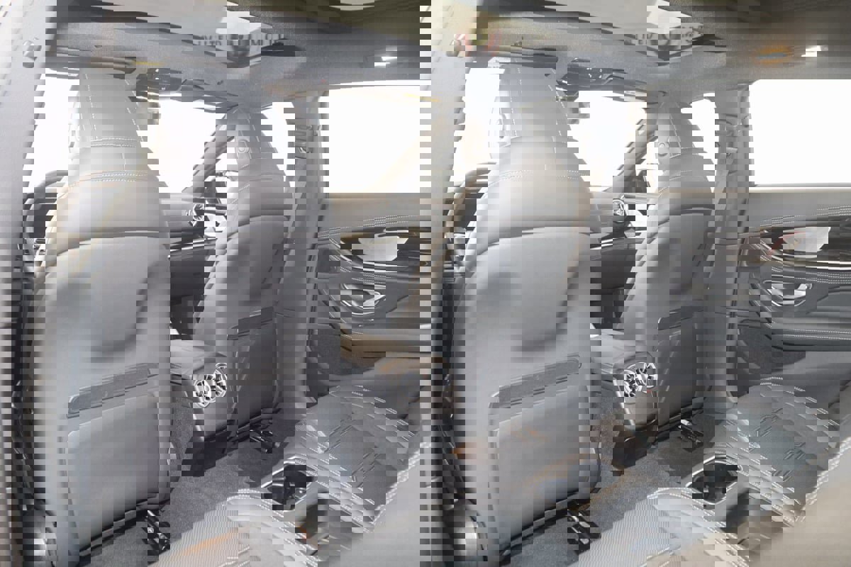 Used 2024 Mercedes-Benz AMG GT 43 image 82