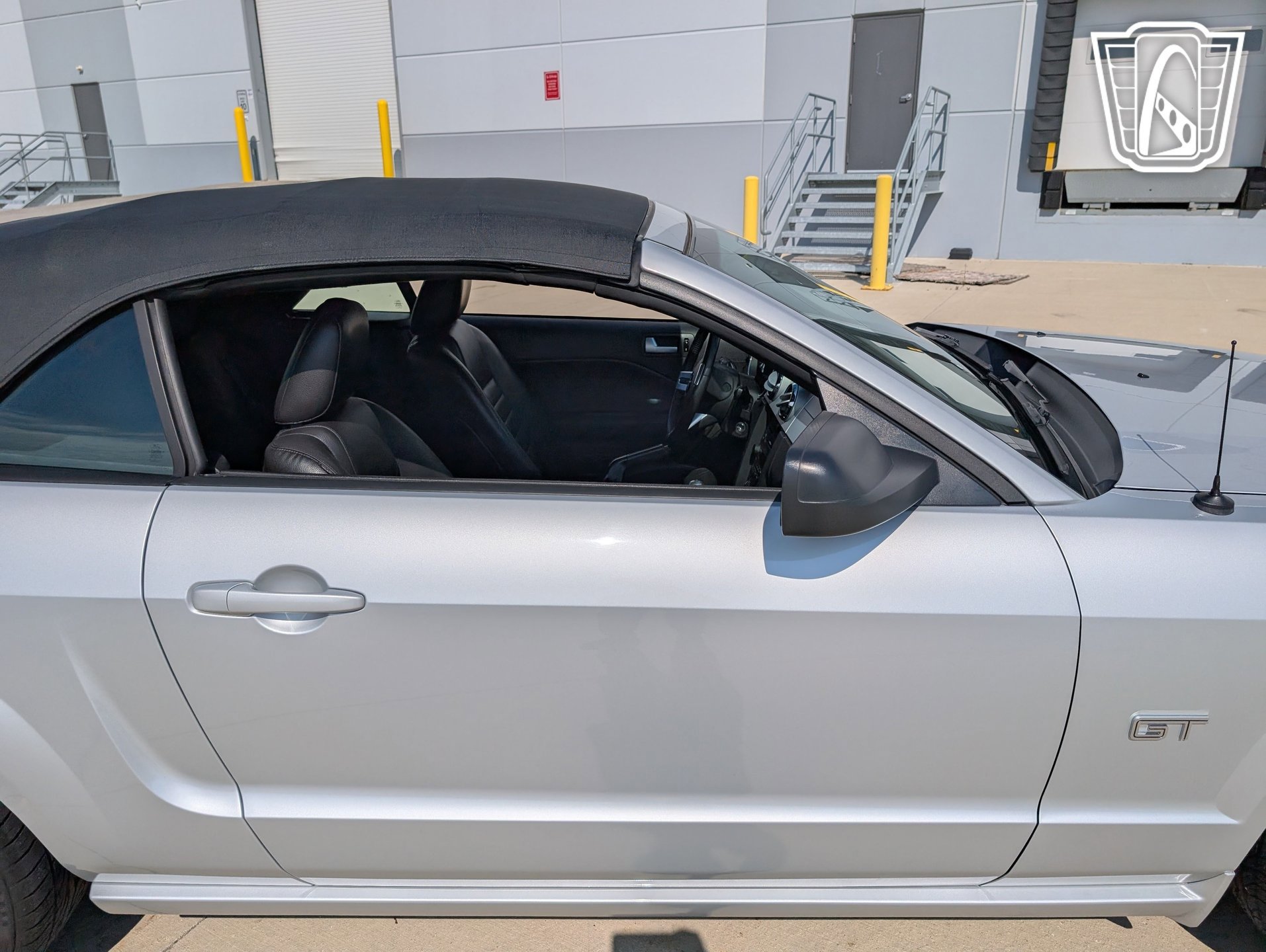 Used 2005 Ford Mustang GT RWD image 37