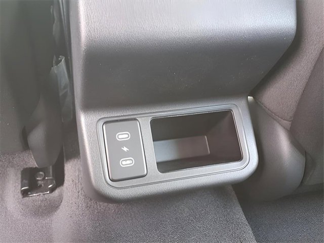 New 2025 Kia K4 LXS image 20