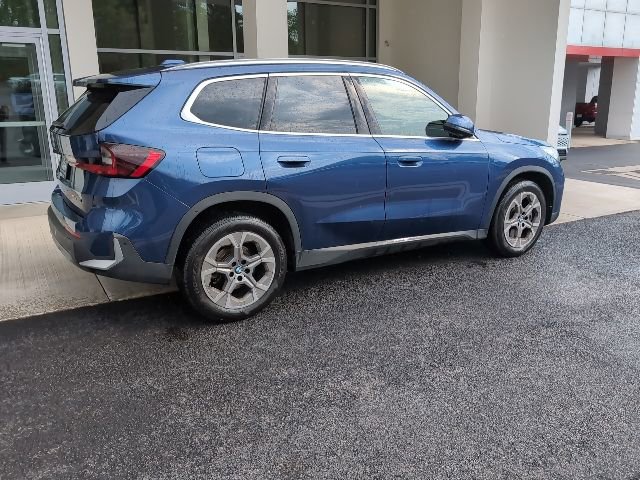 Used 2023 BMW X1 xDrive28i w/ Convenience Package AWD/4WD image 3
