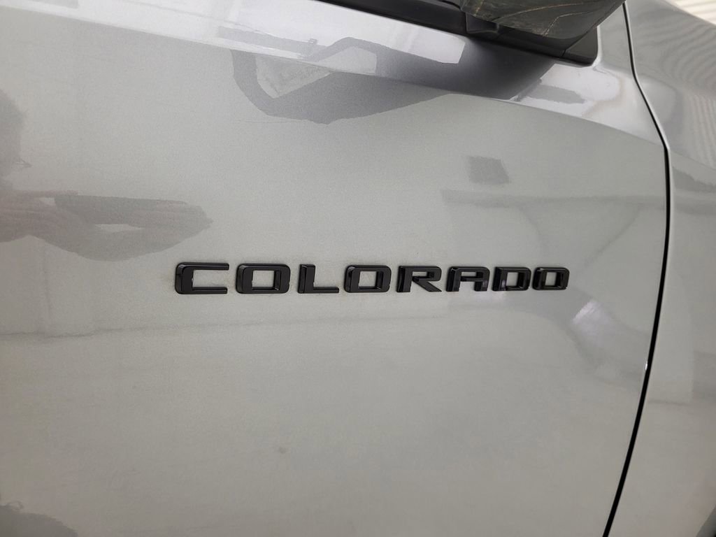 Certified 2025 Chevrolet Colorado ZR2 w/ Technology Package image 26