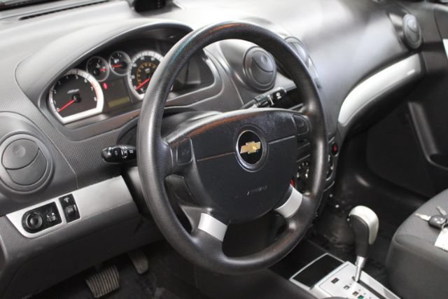 Used 2011 Chevrolet Aveo LT w/ Power and Convenience Package FWD image 11