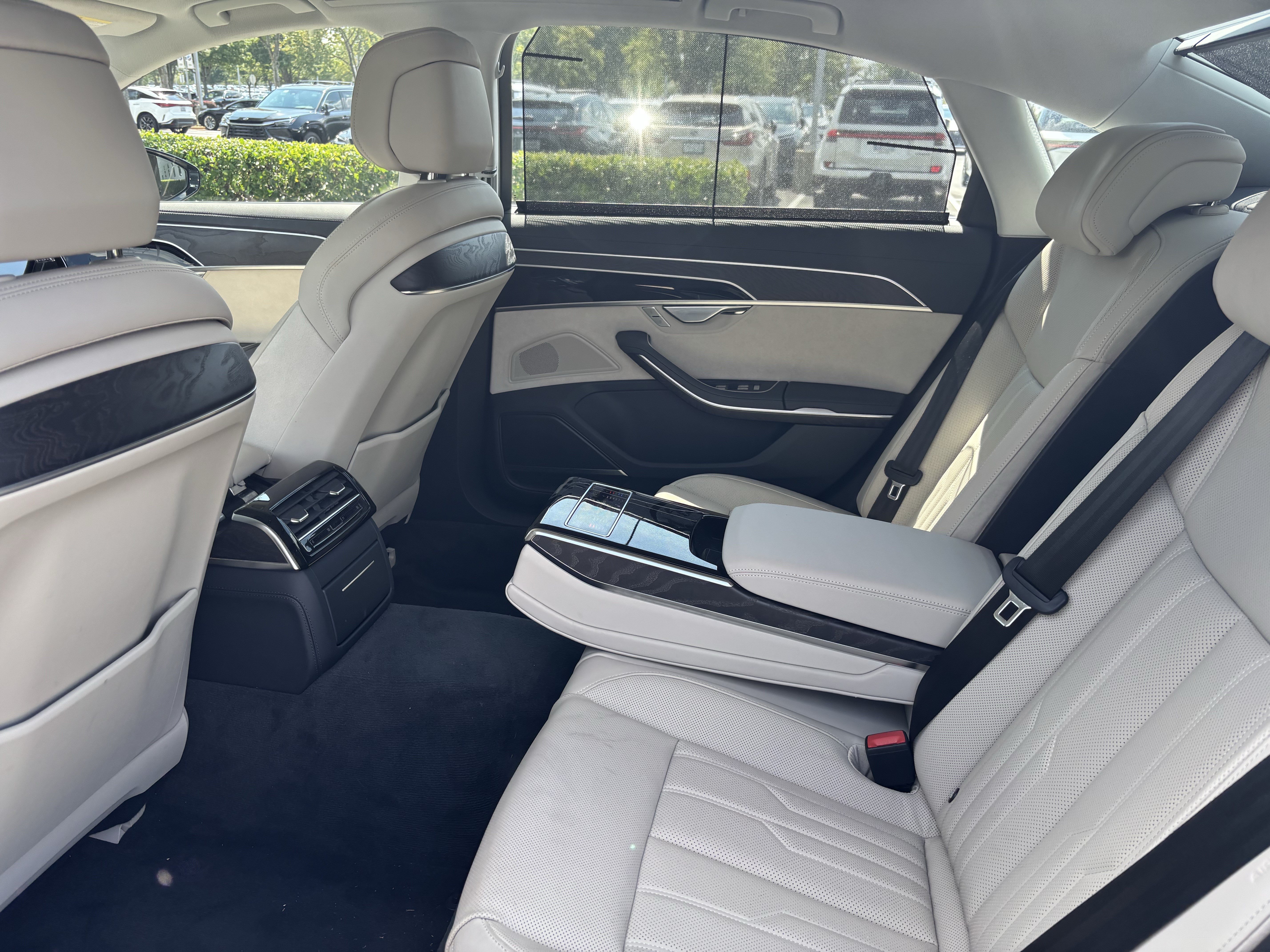Used 2023 Audi A8 L 3.0T w/ Comfort Plus Package AWD/4WD image 18