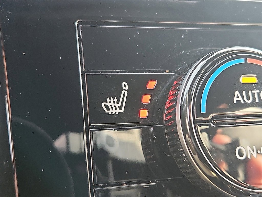 Used 2022 Nissan Armada SL w/ Midnight Edition Package image 25