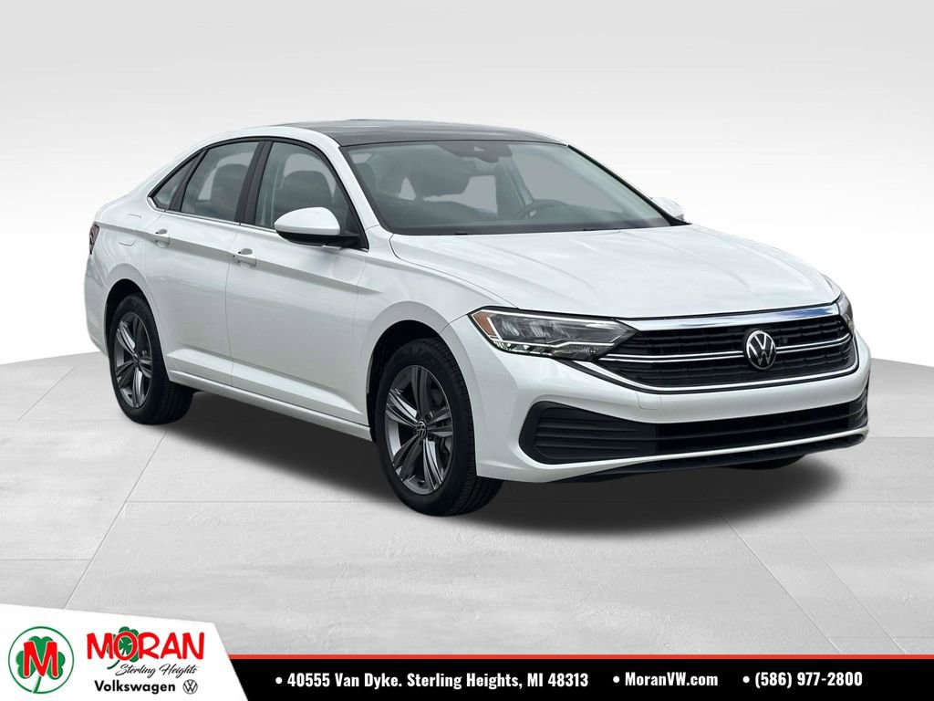 Certified 2023 Volkswagen Jetta SE w/ Panoramic Sunroof Package FWD image 7