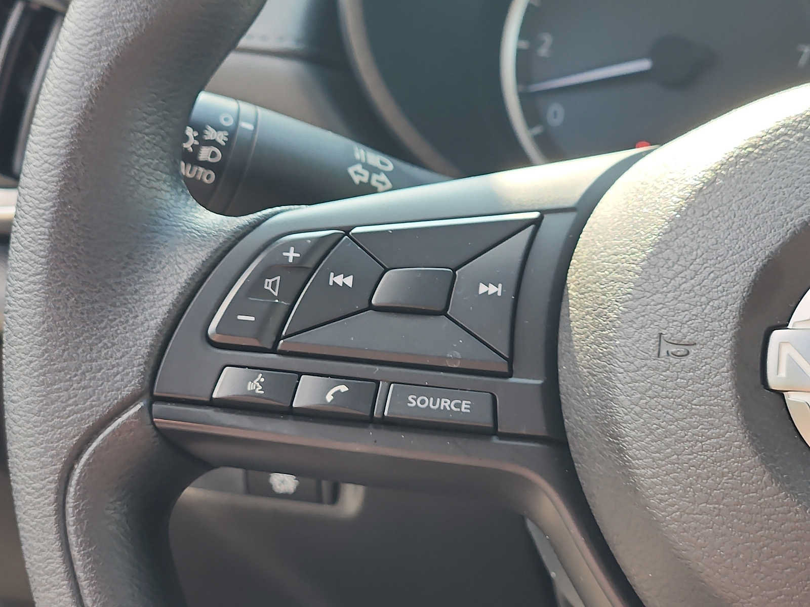 Used 2025 Nissan Versa S w/ Trunk Package FWD image 20