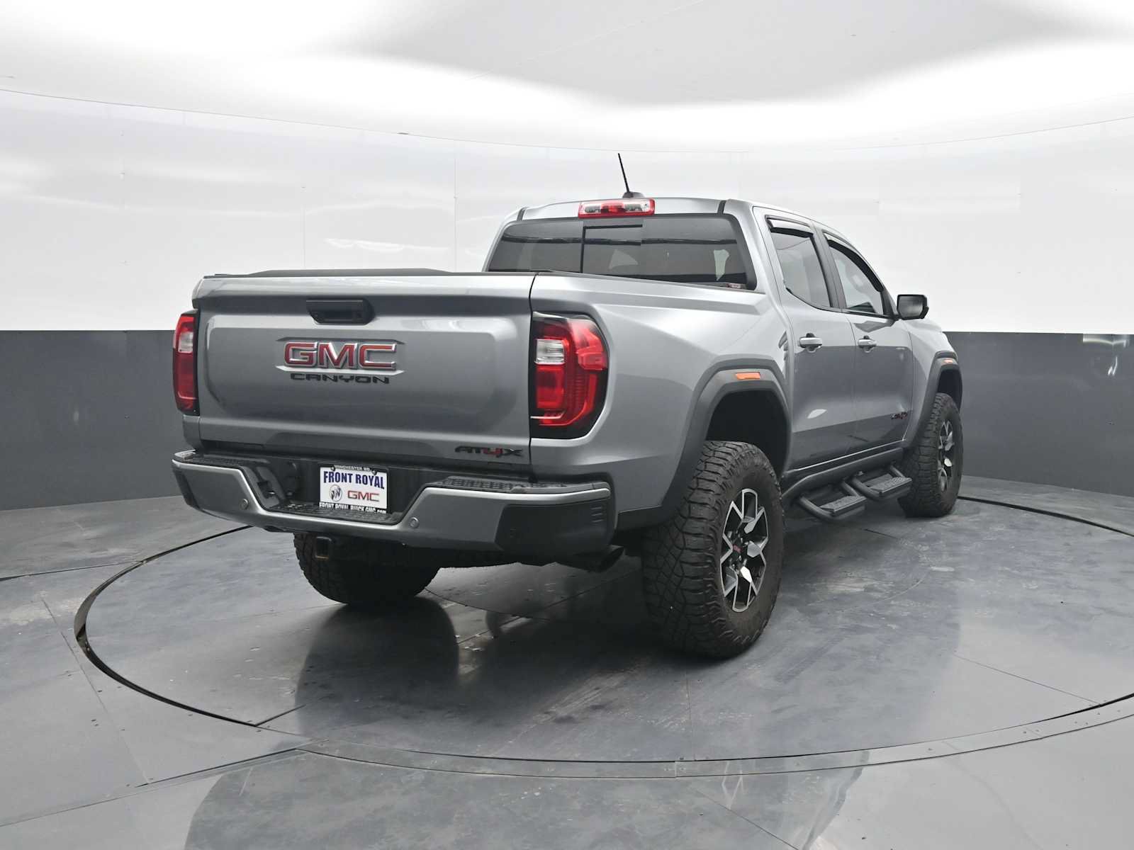 Used 2023 GMC Canyon AT4X AWD/4WD image 7