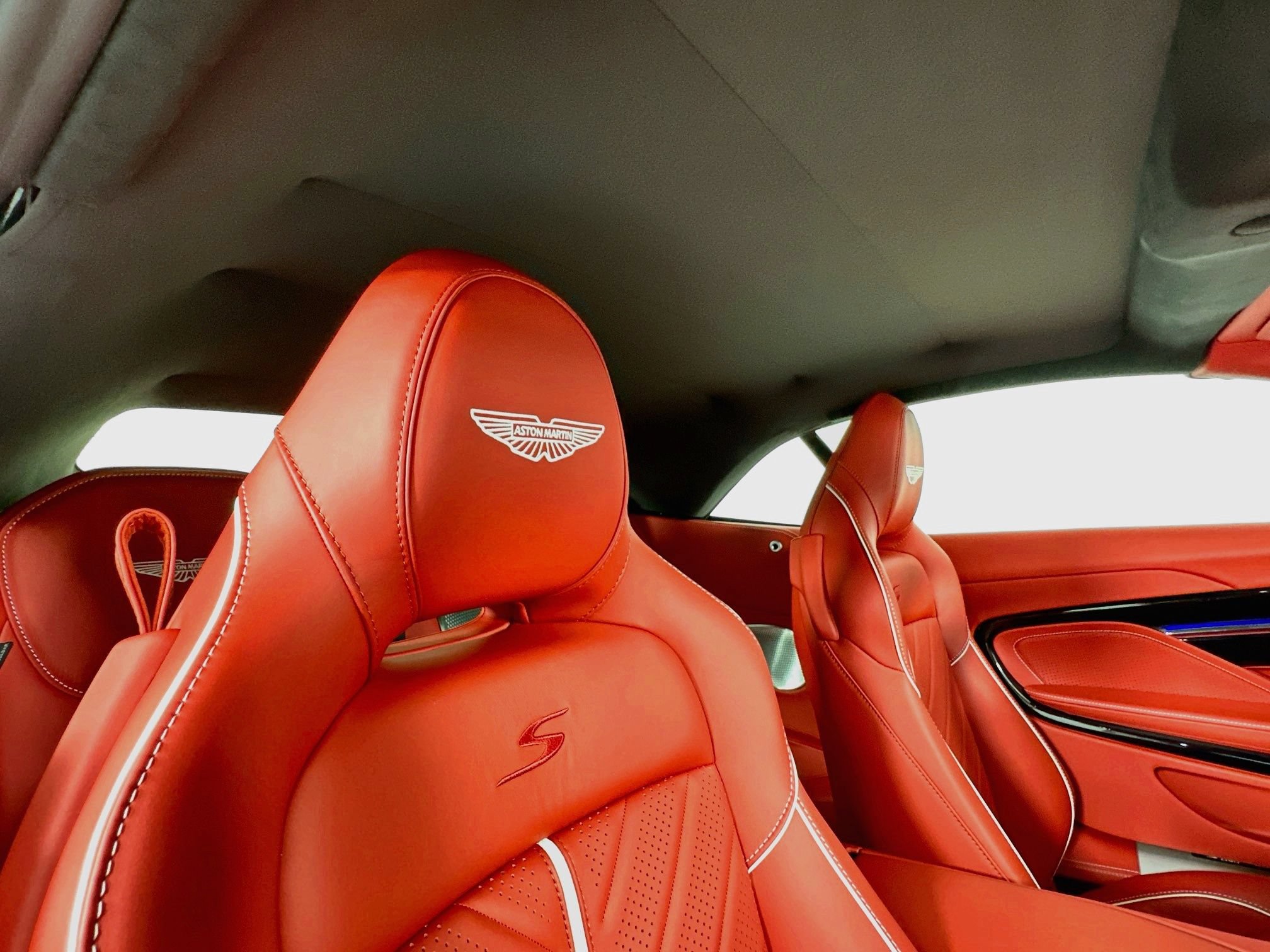New 2026 Aston Martin DB12 Convertible RWD image 20