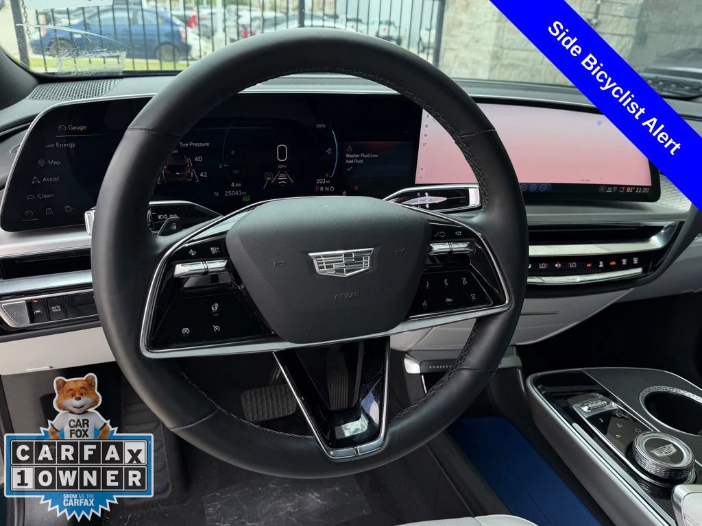 Used 2024 Cadillac Lyriq Luxury RWD image 13
