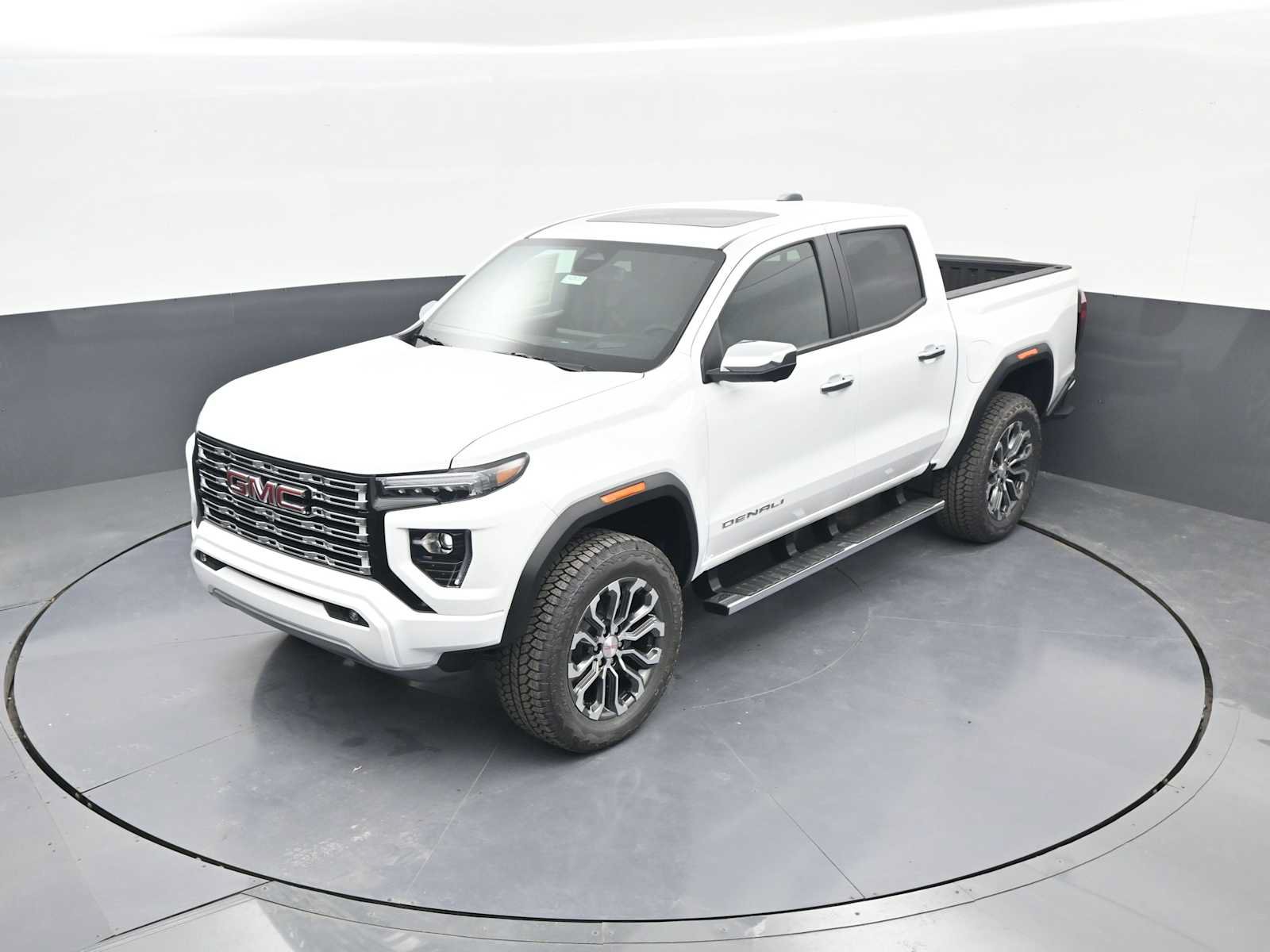 New 2026 GMC Canyon Denali AWD/4WD image 30