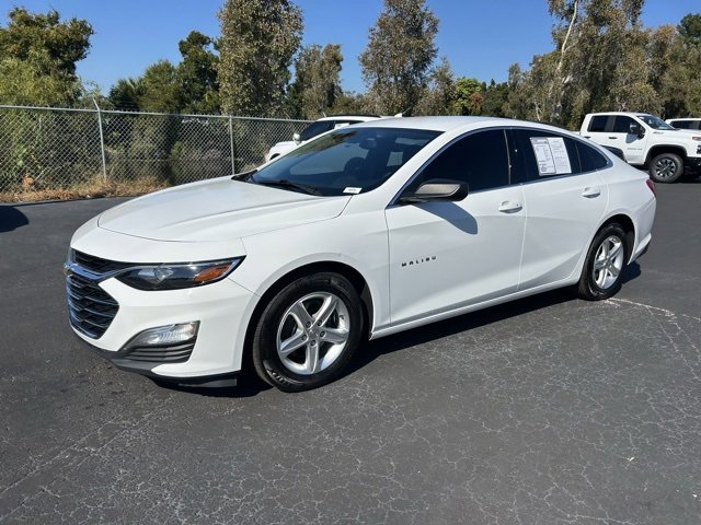 Used 2023 Chevrolet Malibu LS image 3