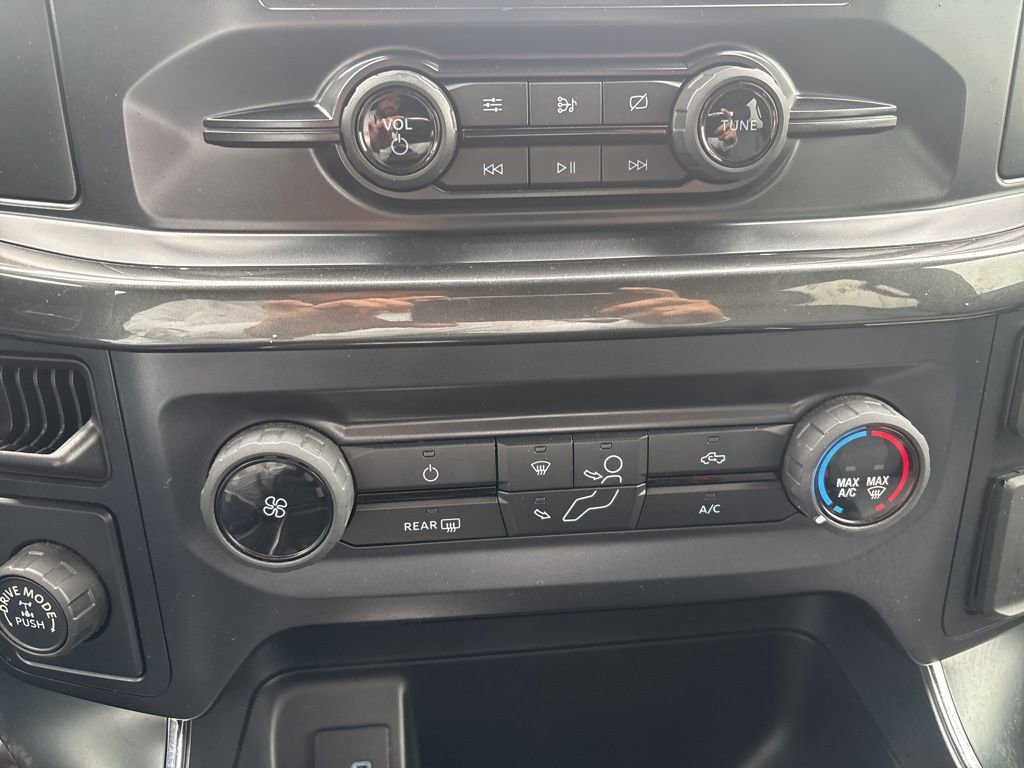 Used 2021 Ford F150 XL w/ STX Appearance Package RWD image 11