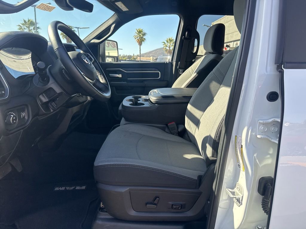 Certified 2024 RAM 2500 Big Horn w/ Bed Utility Group AWD/4WD image 15