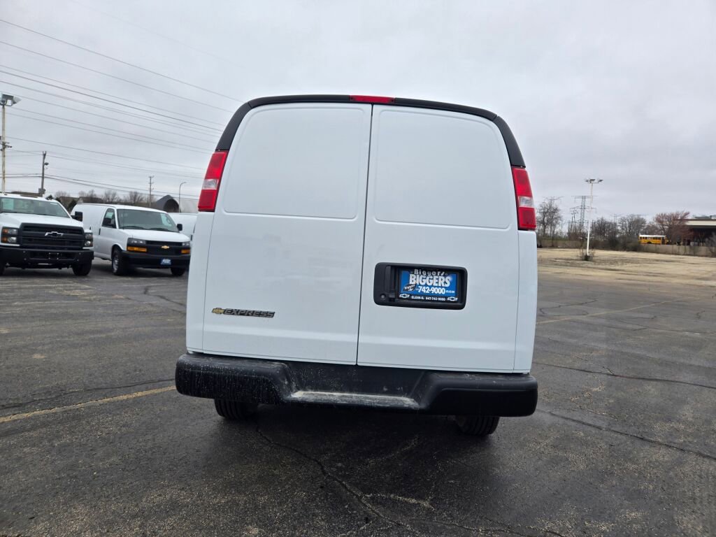 New 2026 Chevrolet Express 2500 w/ Driver Convenience Package image 10
