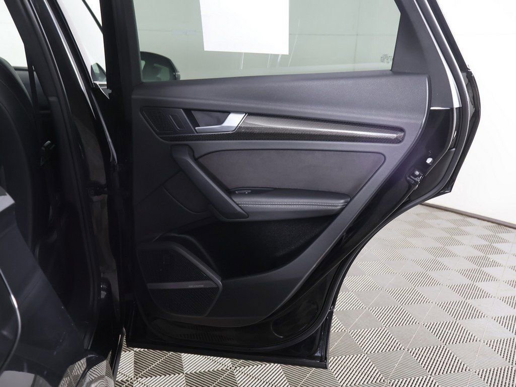 Used 2023 Audi SQ5 Premium Plus w/ Premium Plus Package image 27