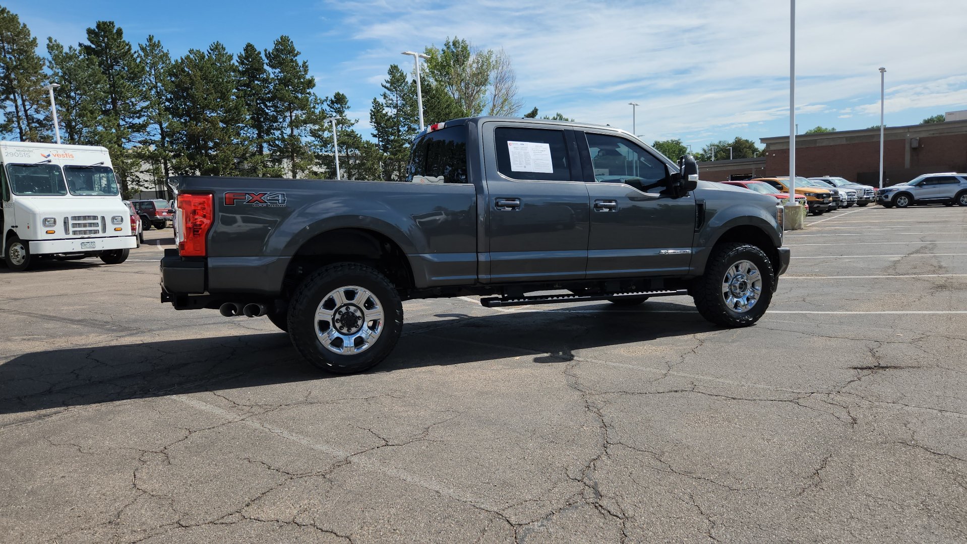 Used 2019 Ford F350 Lariat w/ Lariat Ultimate Package AWD/4WD image 11