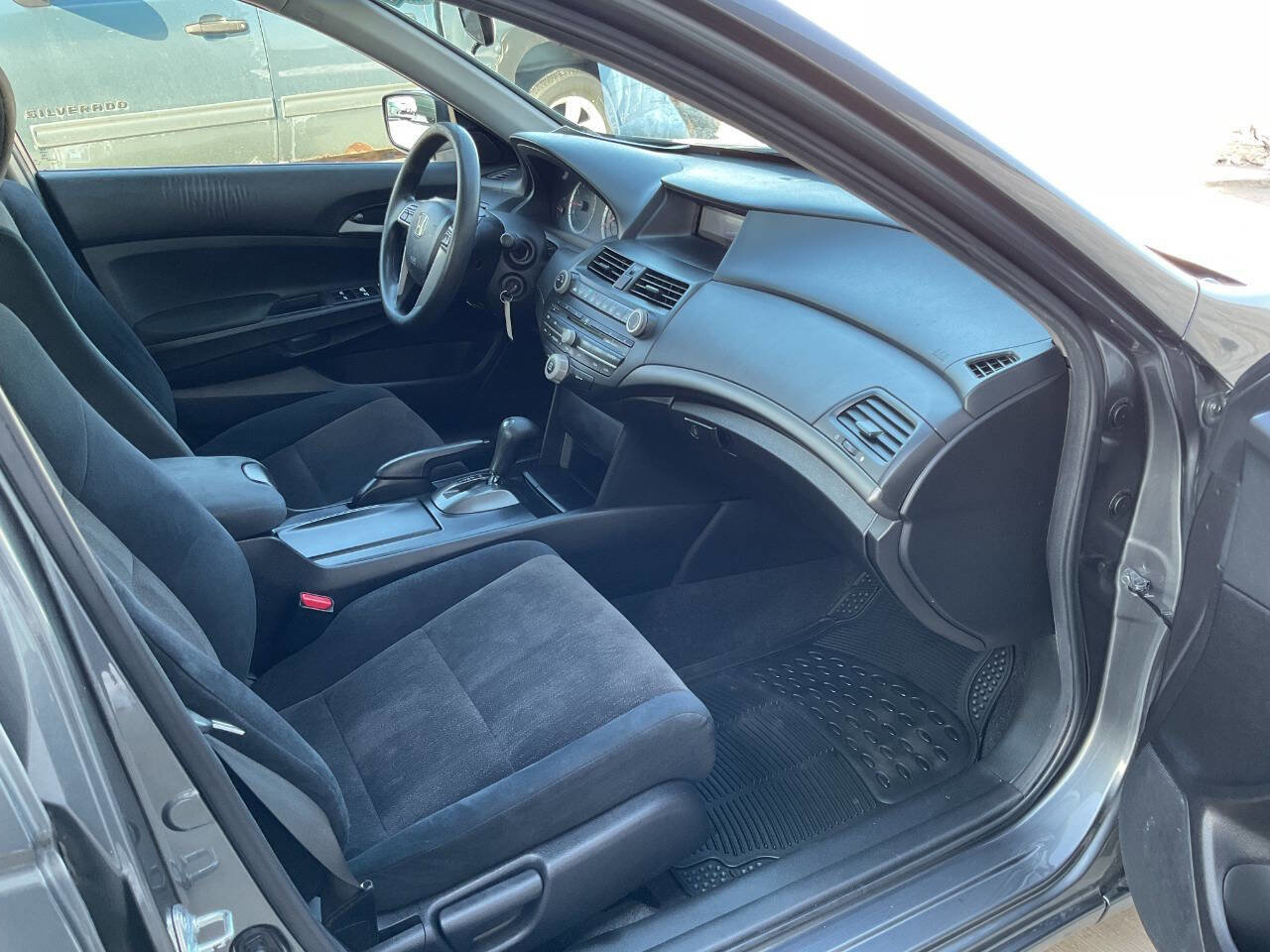 Used 2010 Honda Accord LX-P image 37