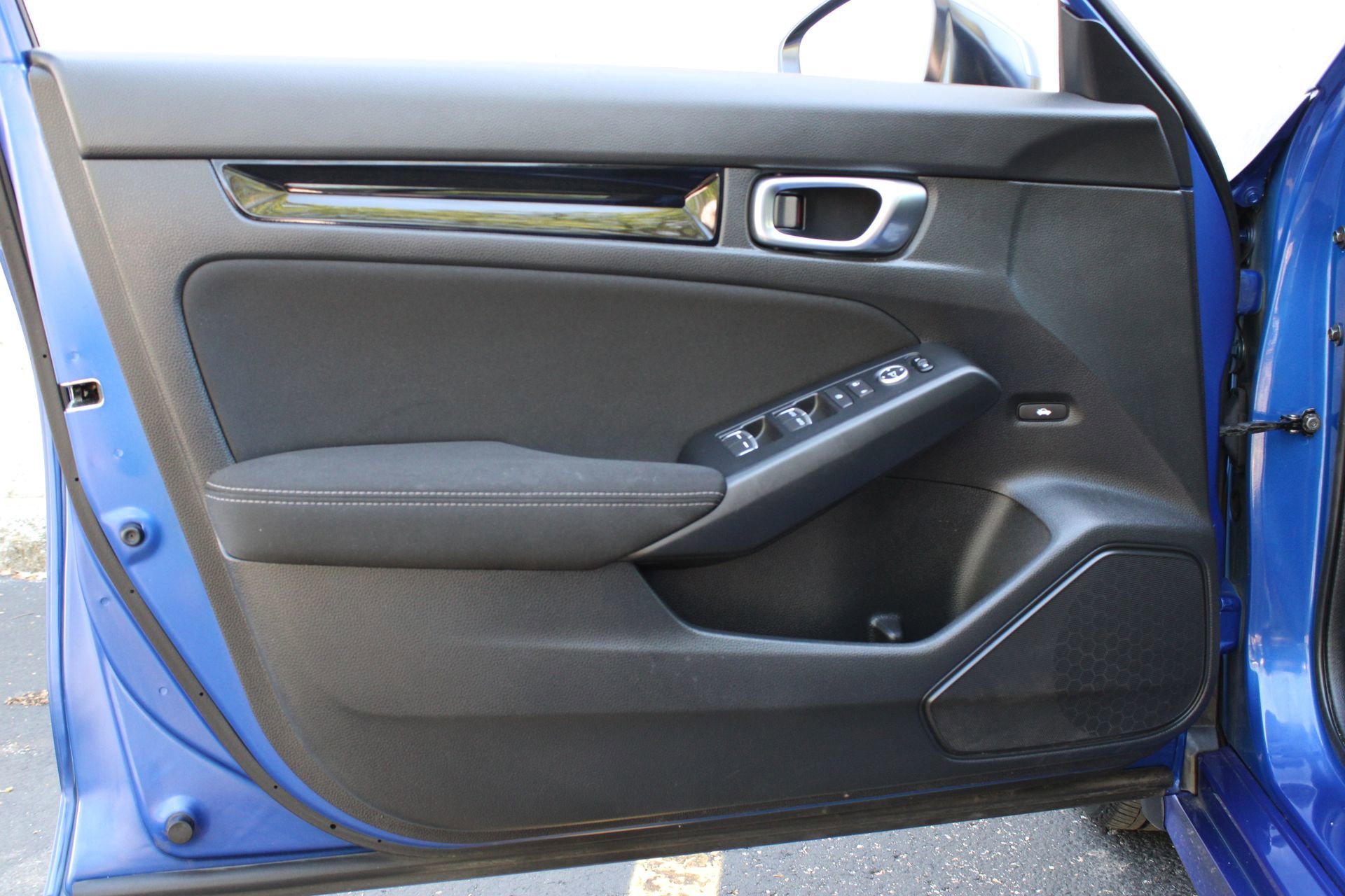 Used 2024 Honda Civic EX image 12