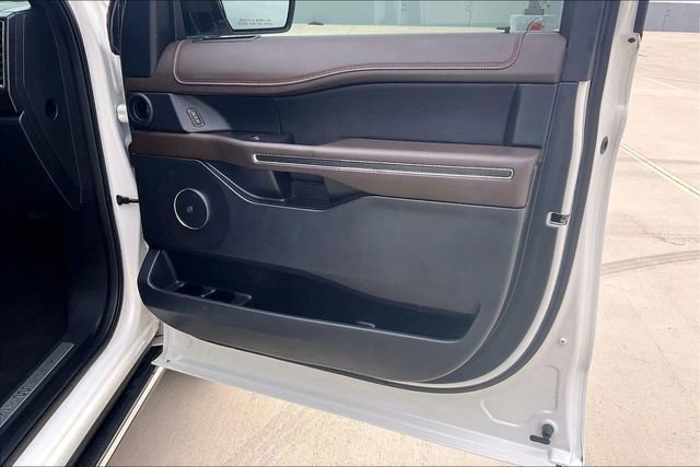 Used 2021 Ford Expedition King Ranch AWD/4WD image 24