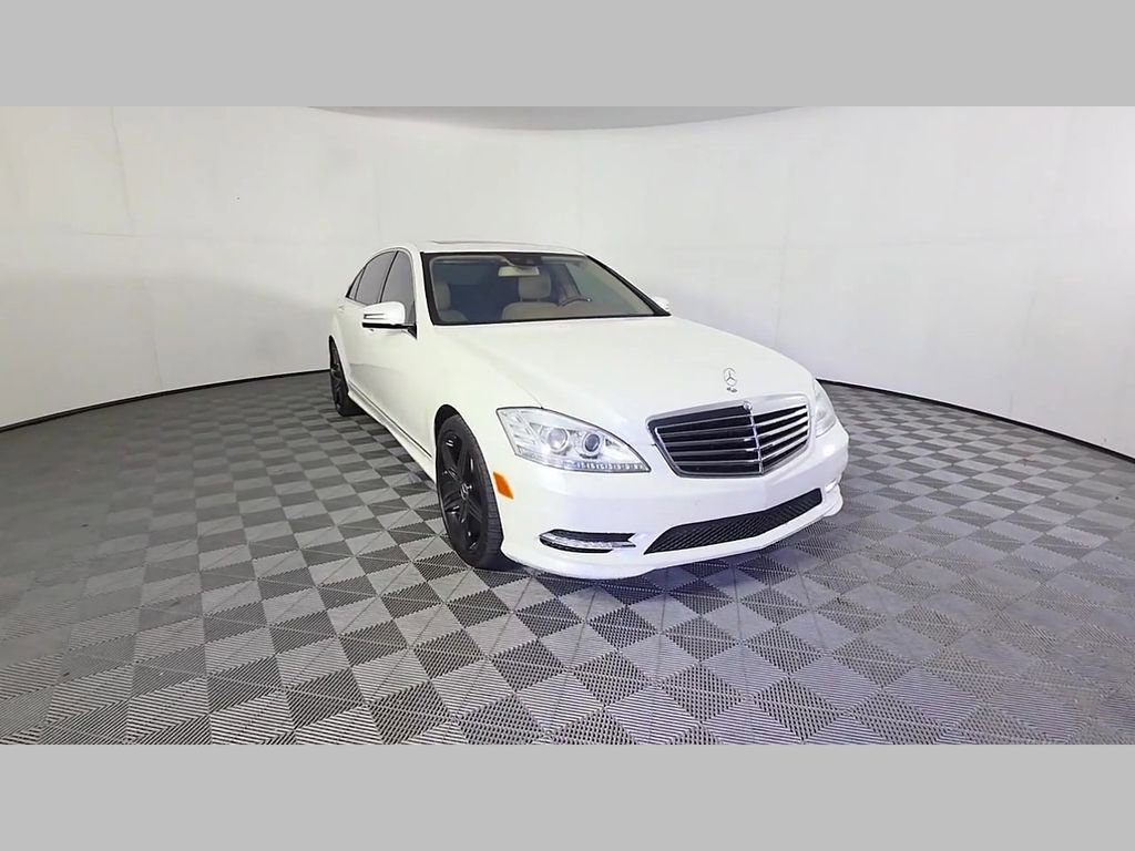 Used 2011 Mercedes-Benz S 550 4MATIC image 52